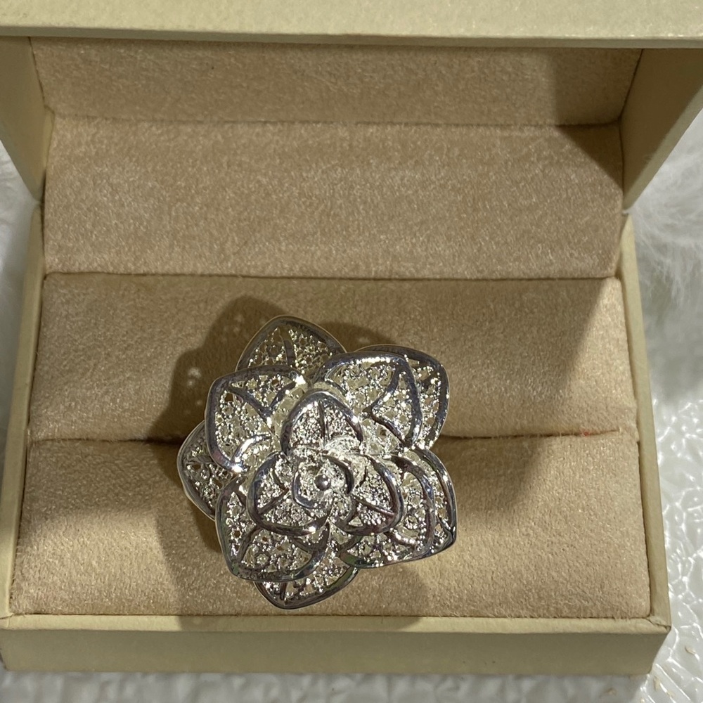 Sterling silver ring
